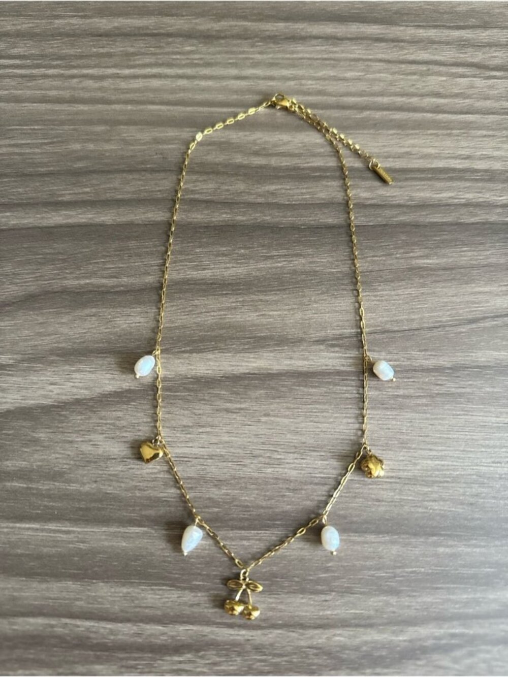 Cherry necklace Q1075